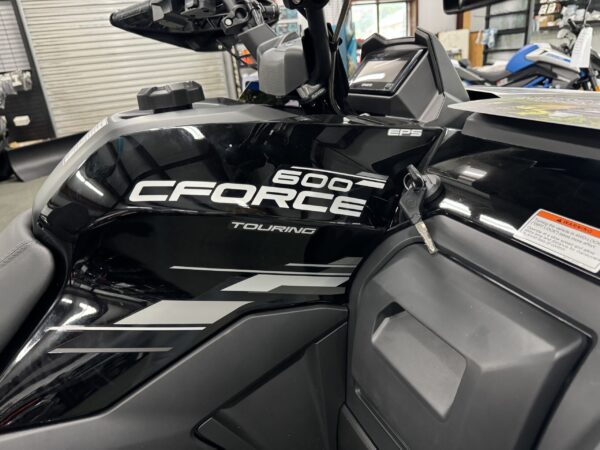 2025 CFORCE 600 Touring- Nebula Black - Image 2