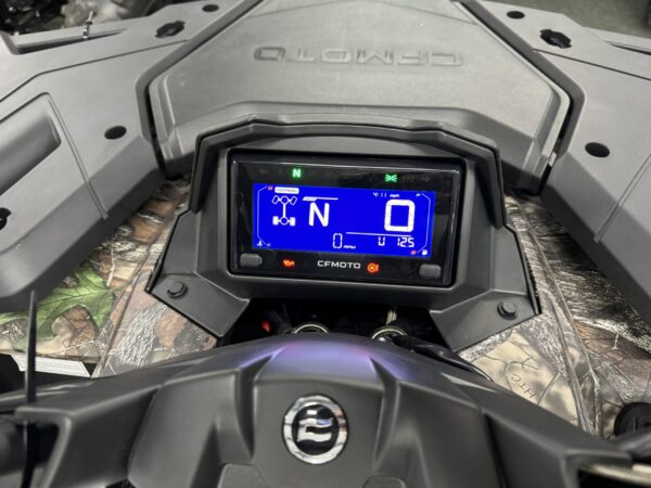 2025 CFORCE 600 Touring- TT Camo - Image 5