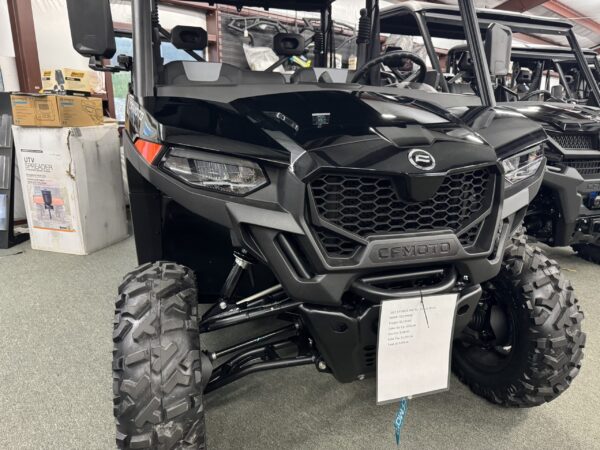 2025 CF MOTO UFORCE 800XL- Nebula Black - Image 2
